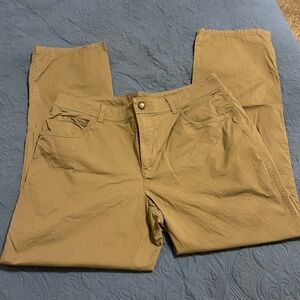 Columbia Men’s Khaki Pants